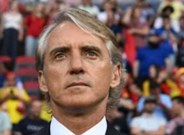 Mancini prima di una partita
