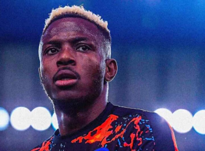 Osimhen prima di una partita del Napoli