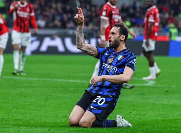 Hakan Calhanoglu - Foto Fabrizio Carabelli / IPA Sport / IPA