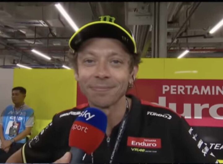 Valentino Rossi nel box VR46