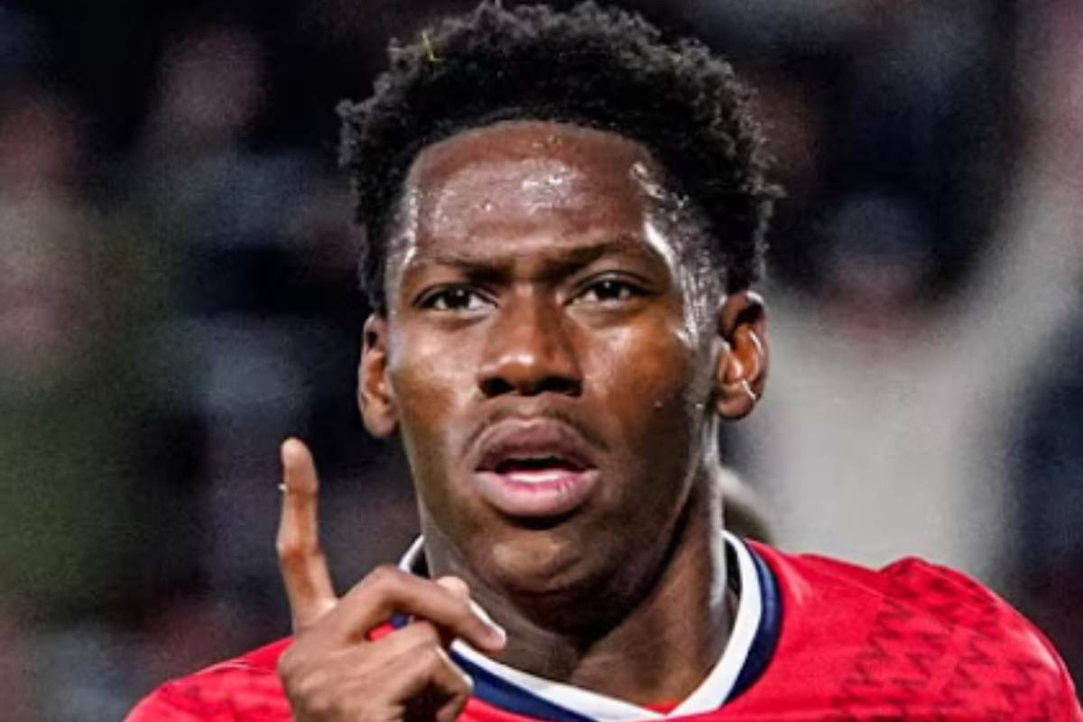 David esulta dopo un gol con il Lille