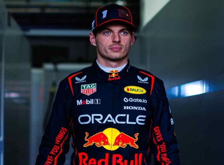 Max Verstappen nel box Red Bull