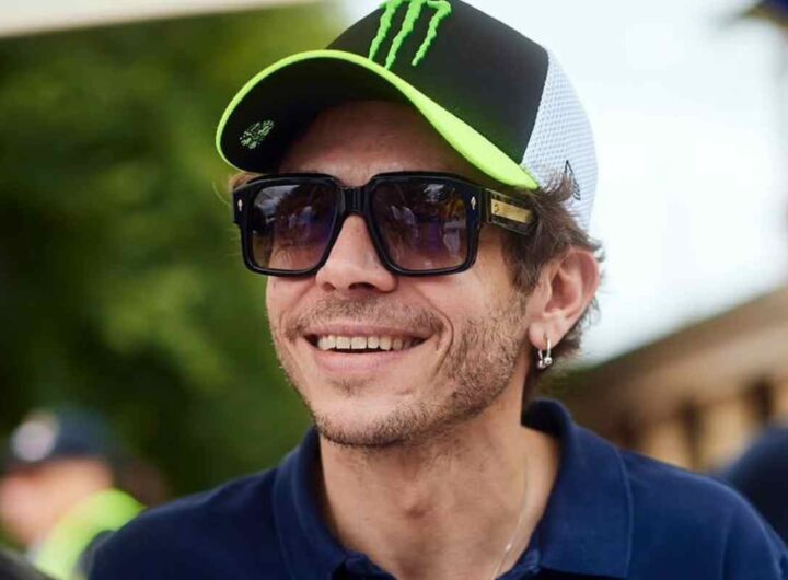 Valentino Rossi sorride