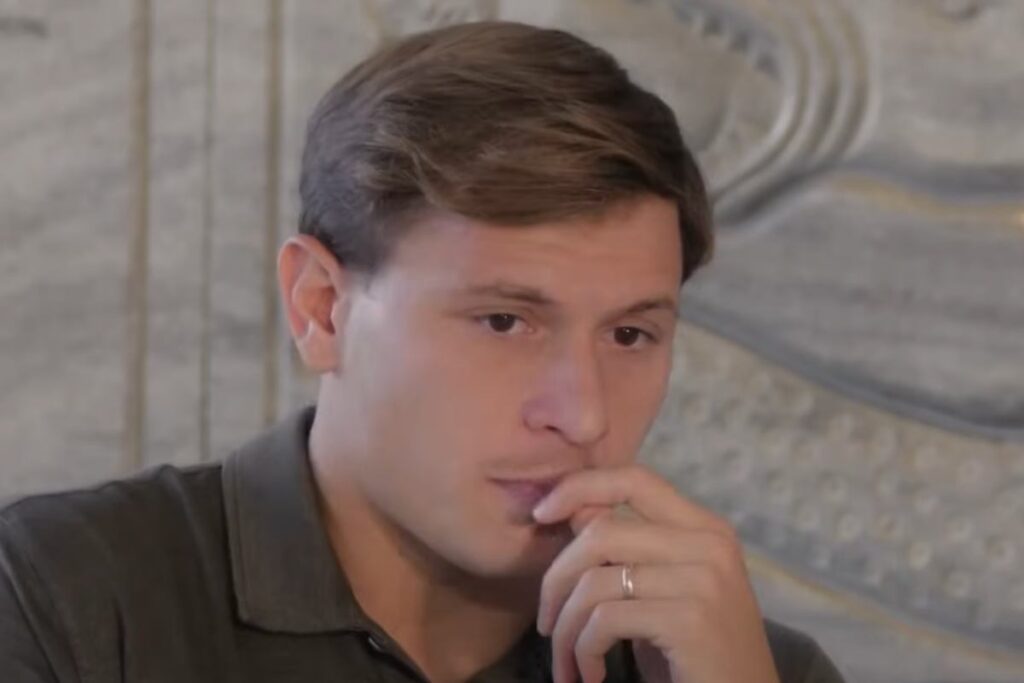 Barella pensieroso