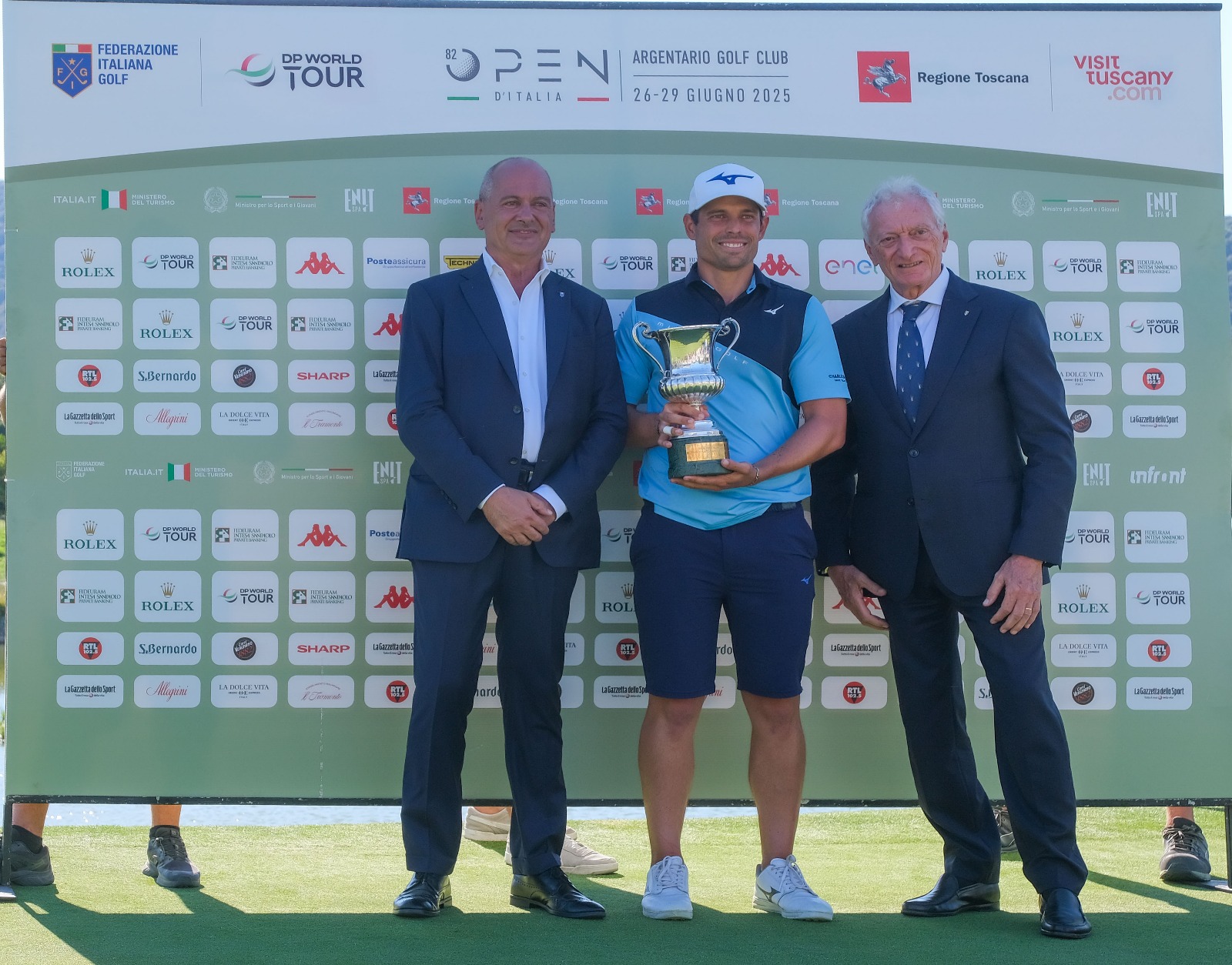 Golf, il francese Saddier vince l'Open d'Italia