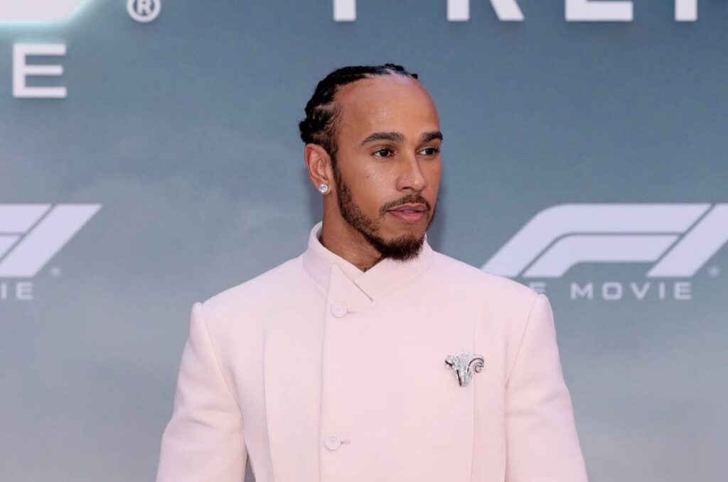 Lewis Hamilton ostacoli