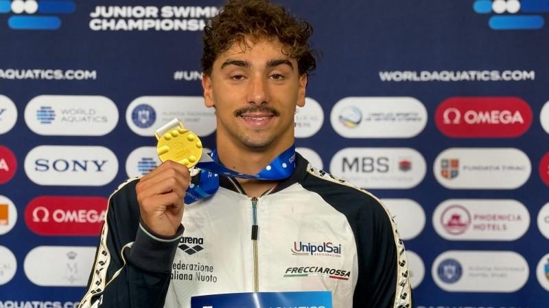 Daniele Del Signore (CC Aniene, Fiamme Gialle) oro nei 50 dorso ai Mondiali juniores di nuoto - Credit Federnuoto
