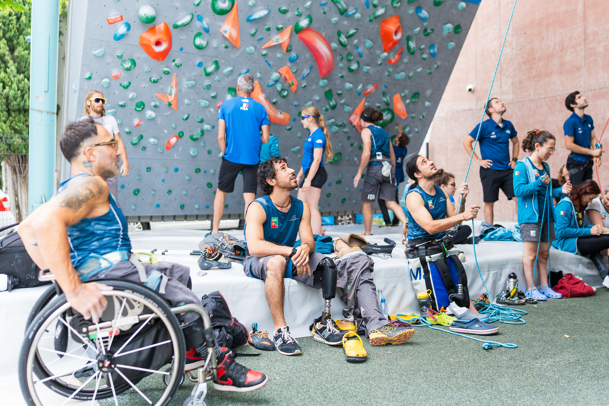 54690639409 3743d3979d k