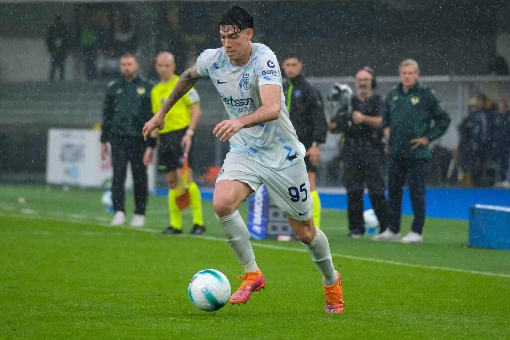 Inter, Bastoni nel mirino del Liverpool