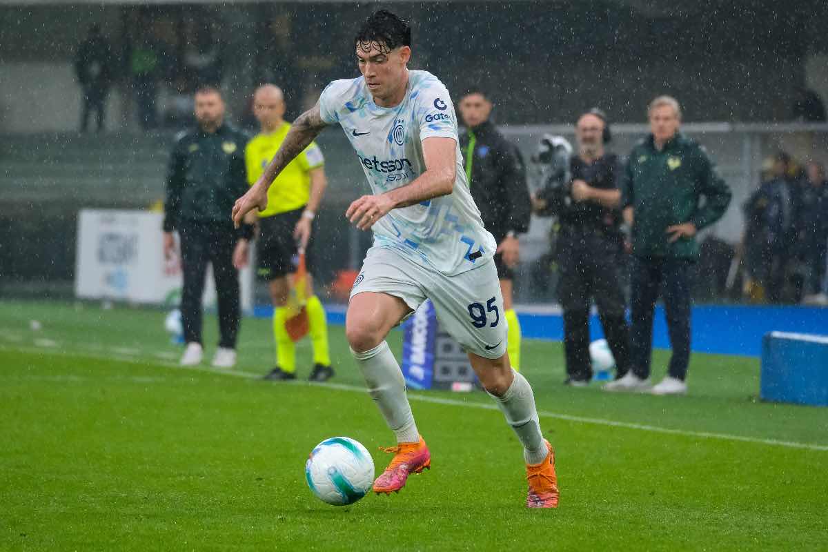 Inter, Bastoni nel mirino del Liverpool