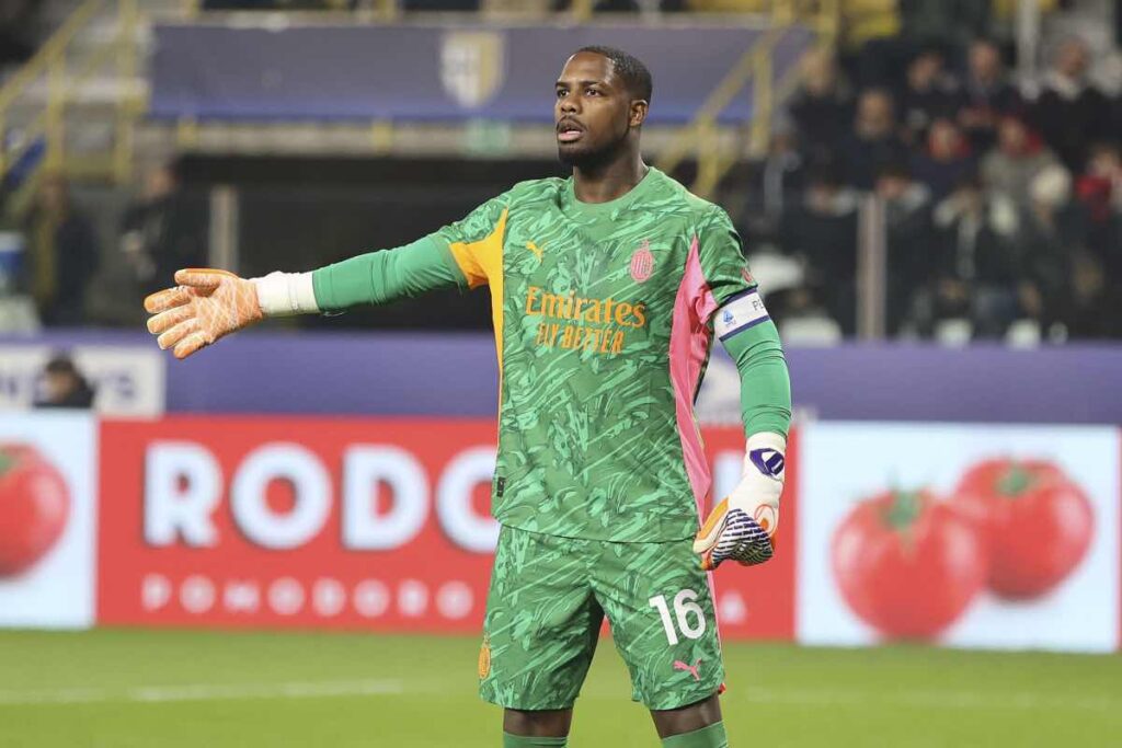 Milan, Maignan ai saluti