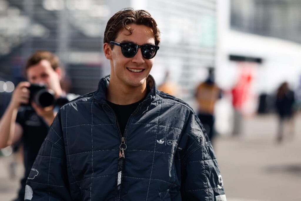 F1, Russell punge Verstappen