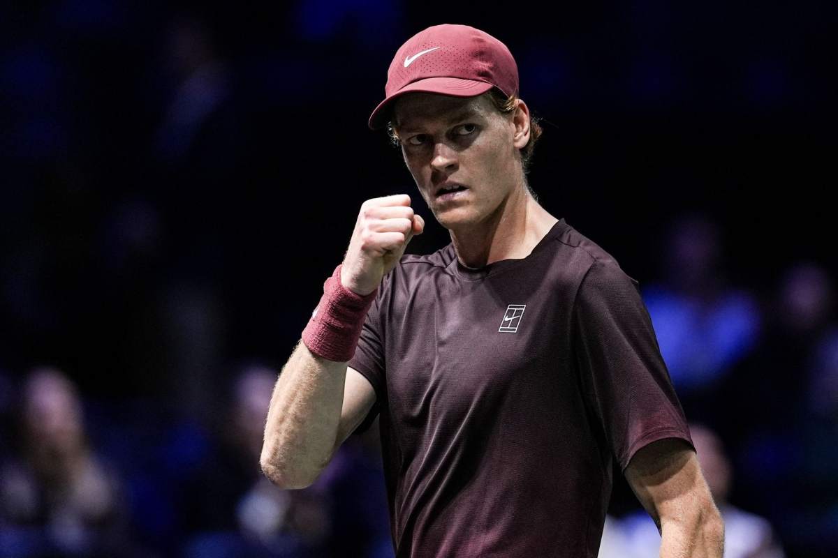 nuova racchetta sinner