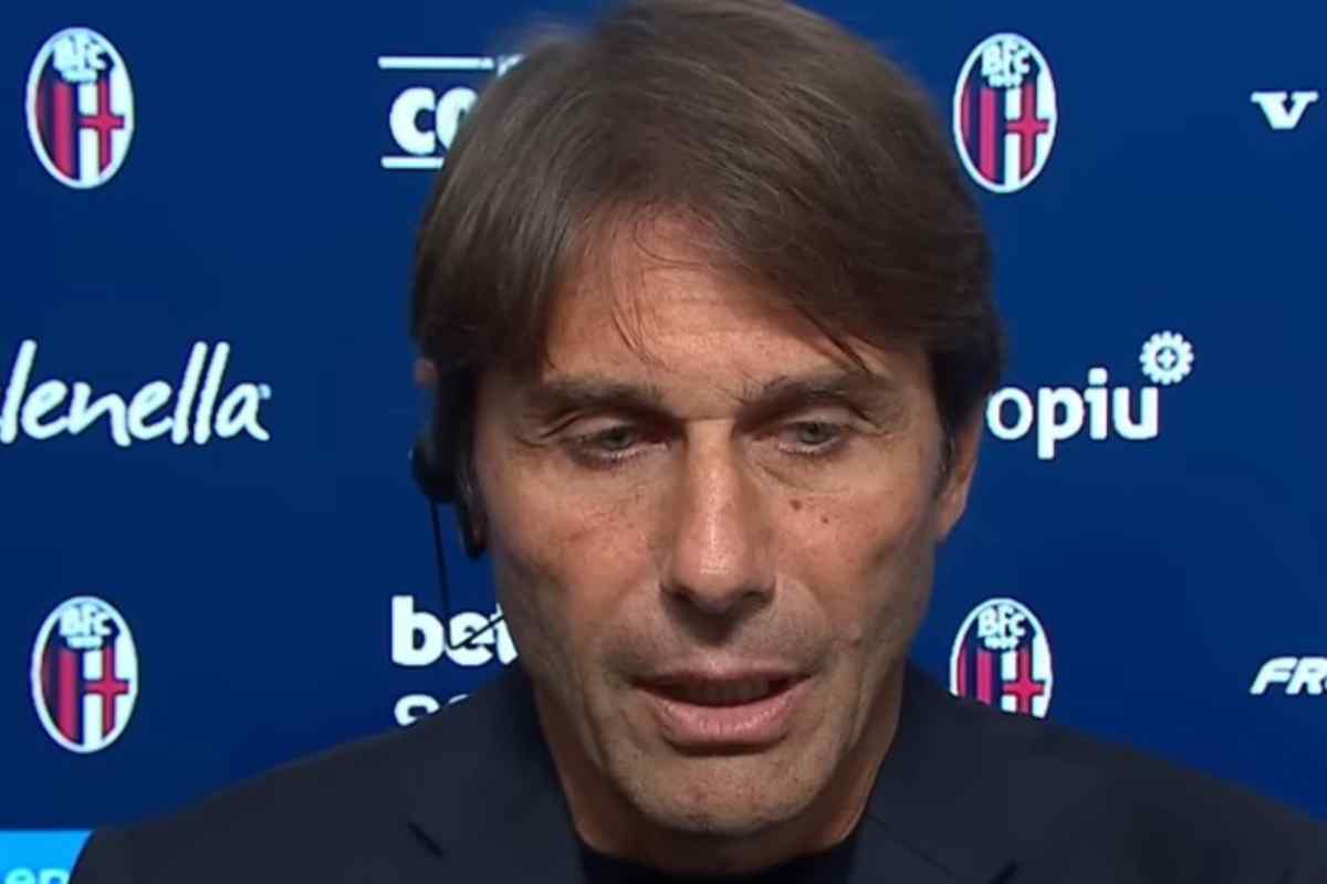 Antonio Conte in primo piano