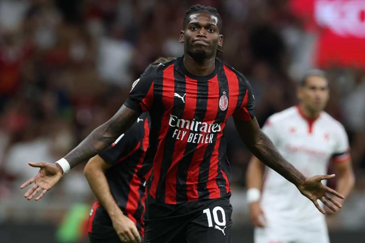 Rafel Leao critiche su di lui