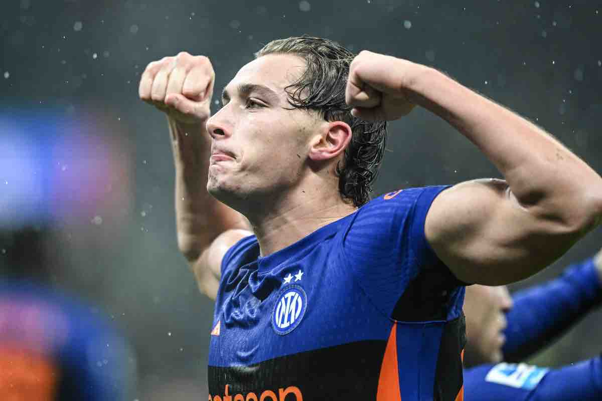 Esposito mostra i muscoli