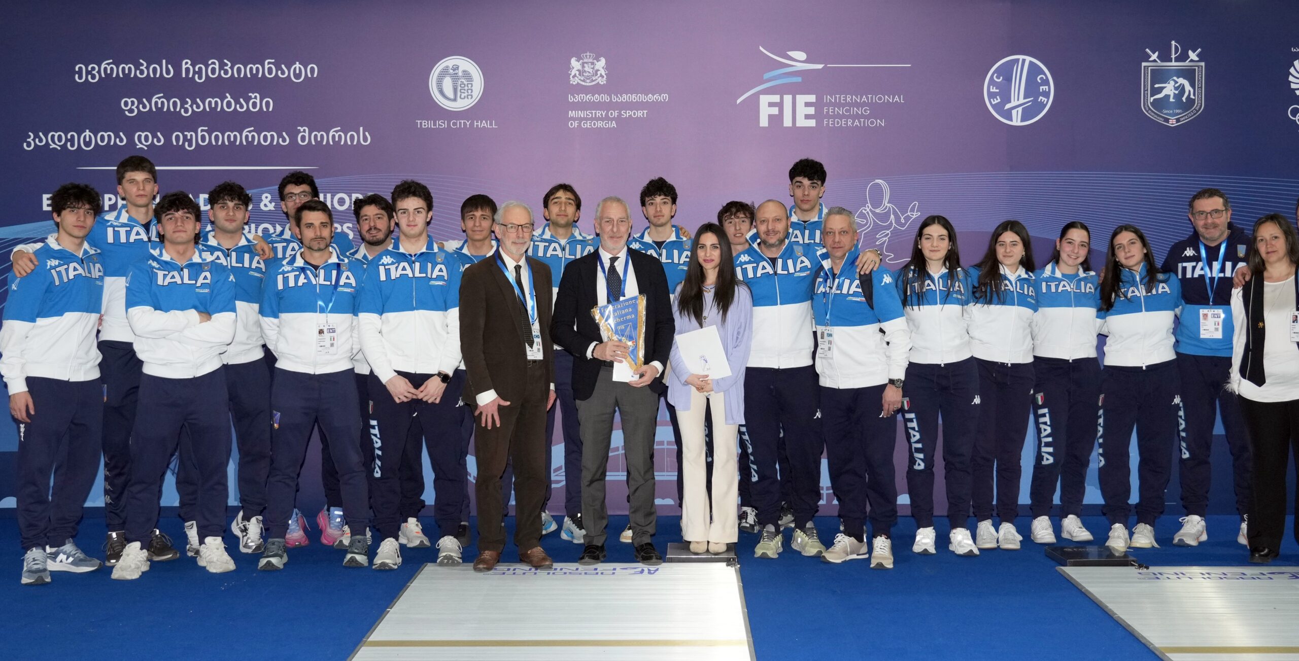 Ambasciatore Tbilisi con Azzurrini