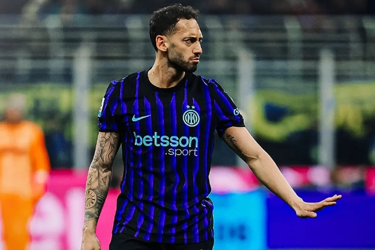 Calhanoglu vicino all'addio 