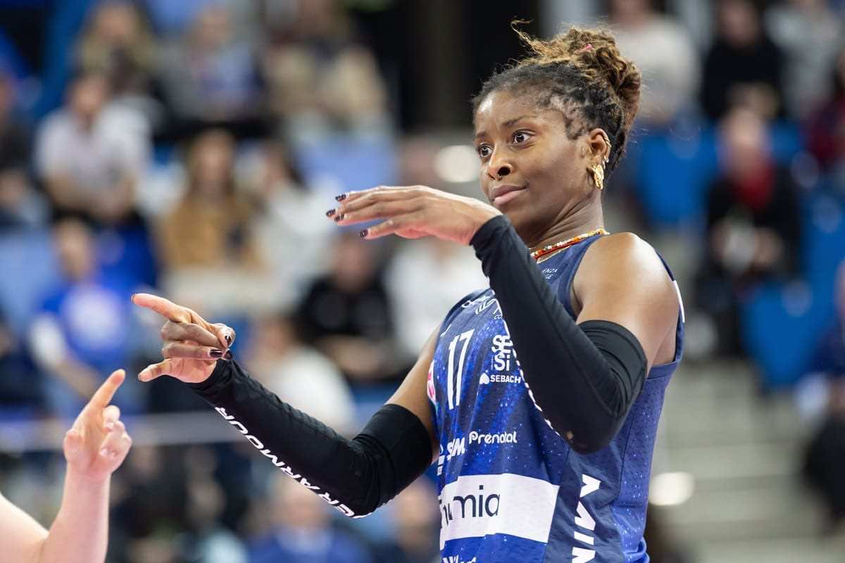 Myriam Sylla esulta