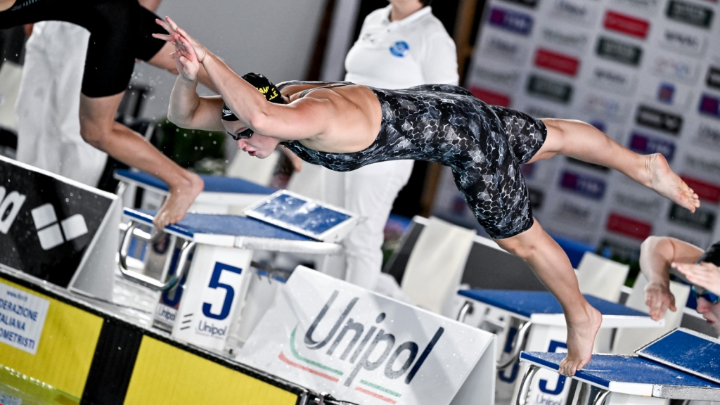 Anita bottazzo fiamme gialle nuoto dbm rc50211 20260418